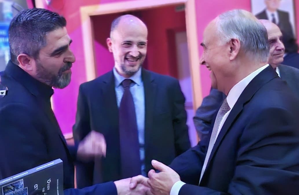 ΑΡΙΔΑΙΑ • ΠΑΡΟΥΣΙΑΣΗ ΒΙΒΛΙΩΝ ΧΡΗΣΤΟΥ ΜΠΙΝΟΥ!