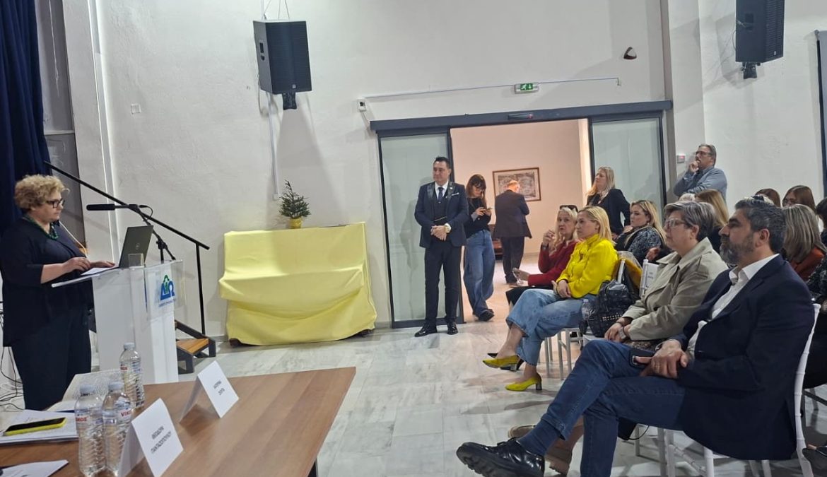 ΠΑΛΑΙΟΚΑΣΤΡΟ (ΑΙΘΟΥΣΑ ΠΟΛΙΤΙΣΜΟΥ “ΠΑΥΛΟΣ ΜΕΛΑΣ”) • ΕΚΔΗΛΩΣΗ ΓΙΑ ΤΗ ΓΙΟΡΤΗ ΤΗΣ ΜΗΤΕΡΑΣ!