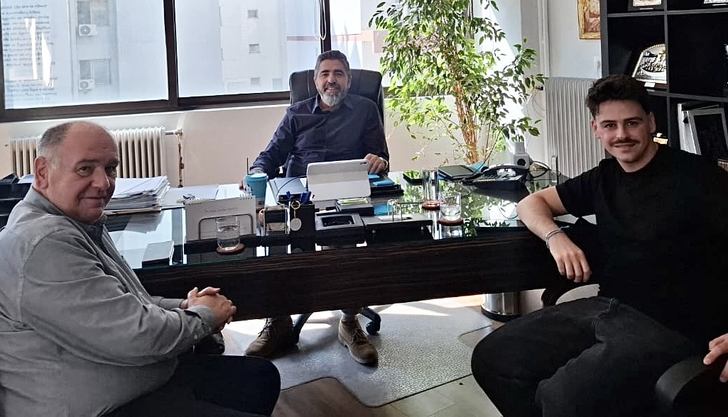 ΕΠΙΣΚΕΨΗ ΤΟΥ ΒΟΥΛΕΥΤΗ ΦΛΩΡΙΝΑΣ ΣΤΑΥΡΟΥ ΠΑΠΑΣΩΤΗΡΙΟΥ ΣΤΟ ΠΟΛΙΤΙΚΟ ΜΟΥ ΓΡΑΦΕΙΟ! ΕΠΙΣΚΕΨΗ ΤΟΥ ΒΟΥΛΕΥΤΗ ΦΛΩΡΙΝΑΣ ΣΤΑΥΡΟΥ ΠΑΠΑΣΩΤΗΡΙΟΥ ΣΤΟ ΠΟΛΙΤΙΚΟ ΜΟΥ ΓΡΑΦΕΙΟ!